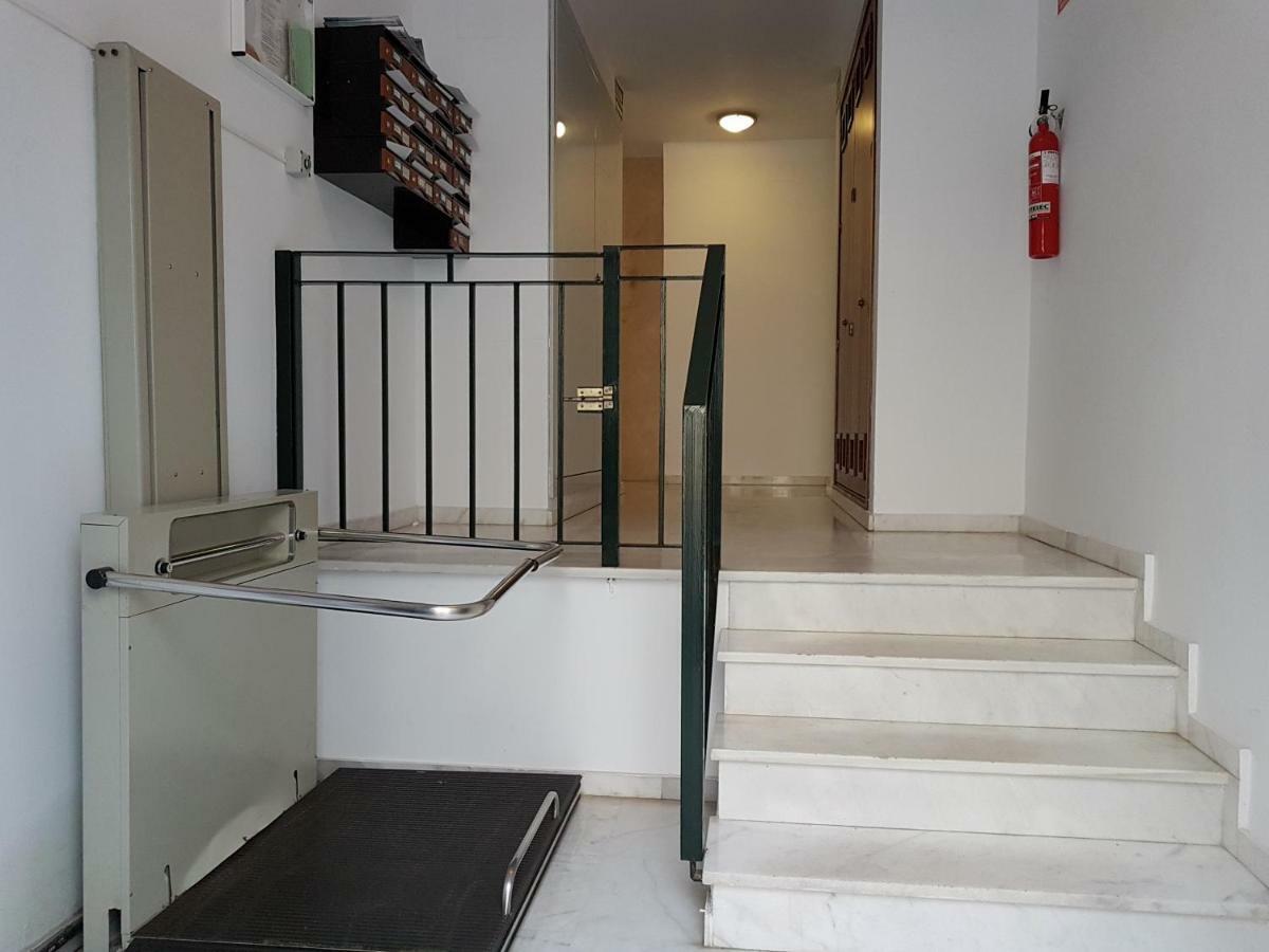 Sherryflat Paralejo 10 - Parking Jerez de la Frontera Kültér fotó